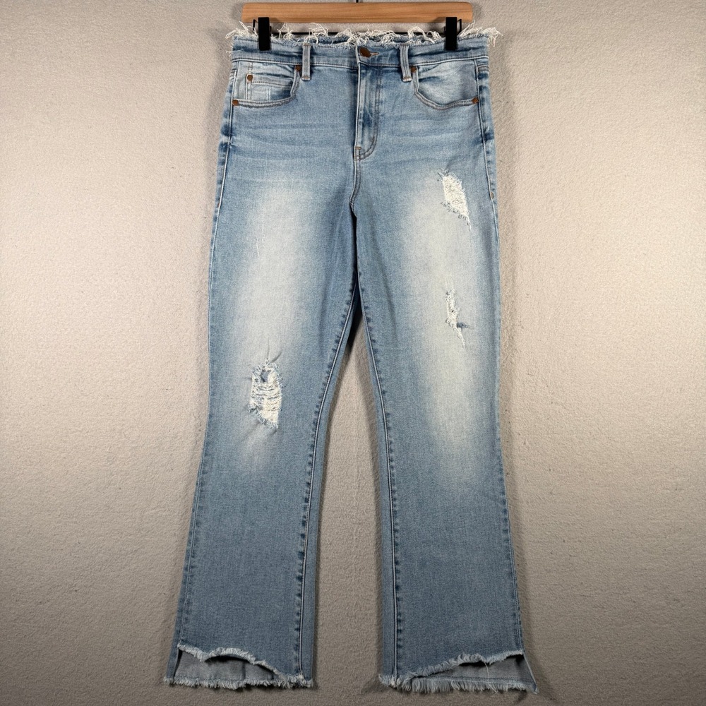 Level 99 Zuma Distressed Flare Jeans Light Wash Raw Hem 29 DC2E16WD